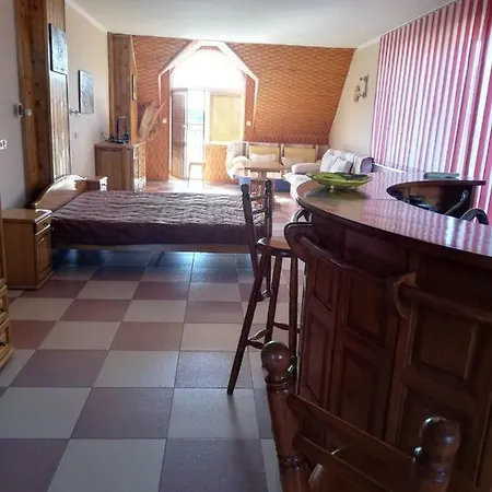 Rozalia 3*